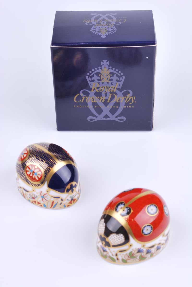 A Royal Crown Derby red ladybird paperweight together with a further blue ladybird example (2) - Image 2 of 3