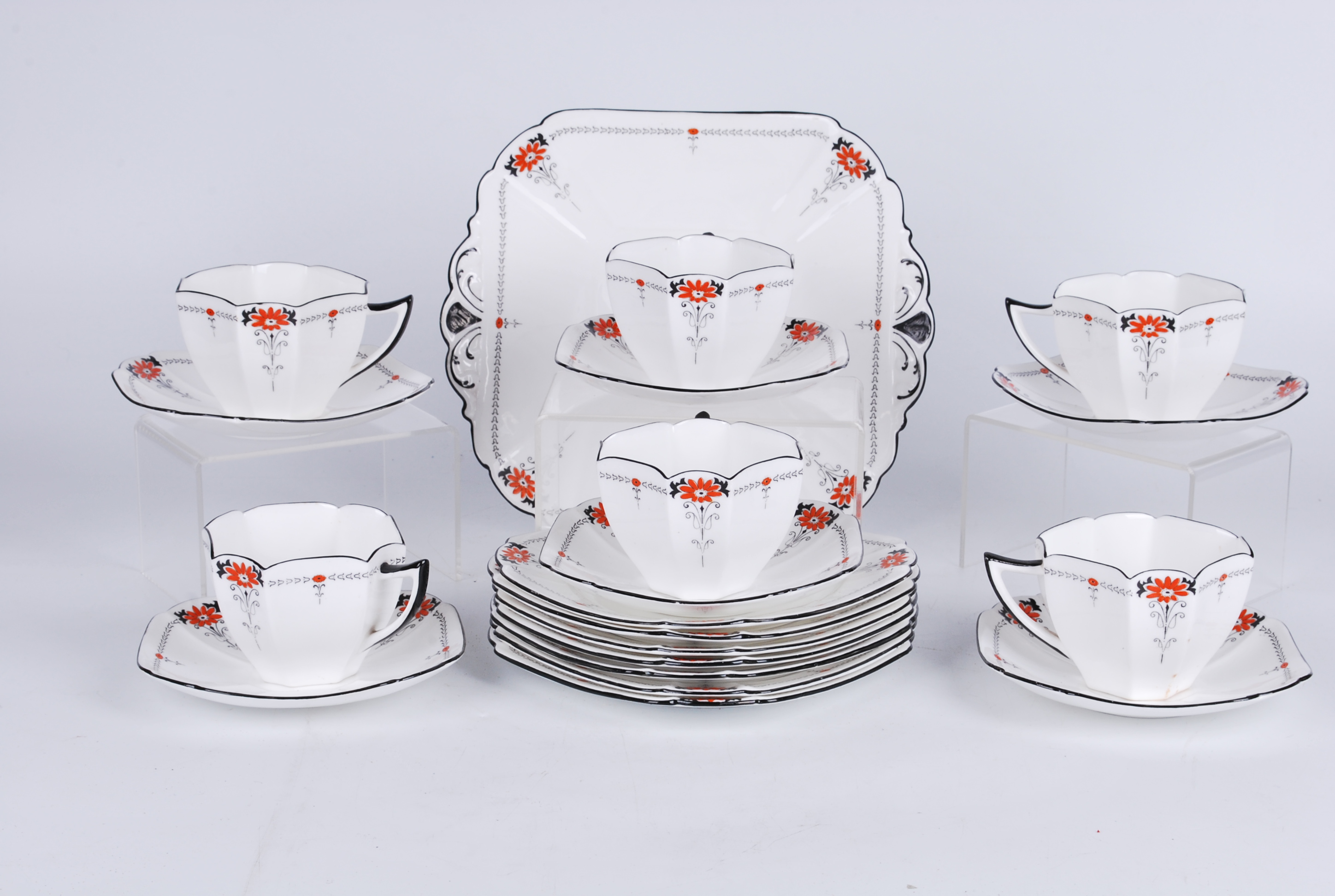 A Shelley Art Deco Queen Anne pattern six setting tea set - Image 2 of 2