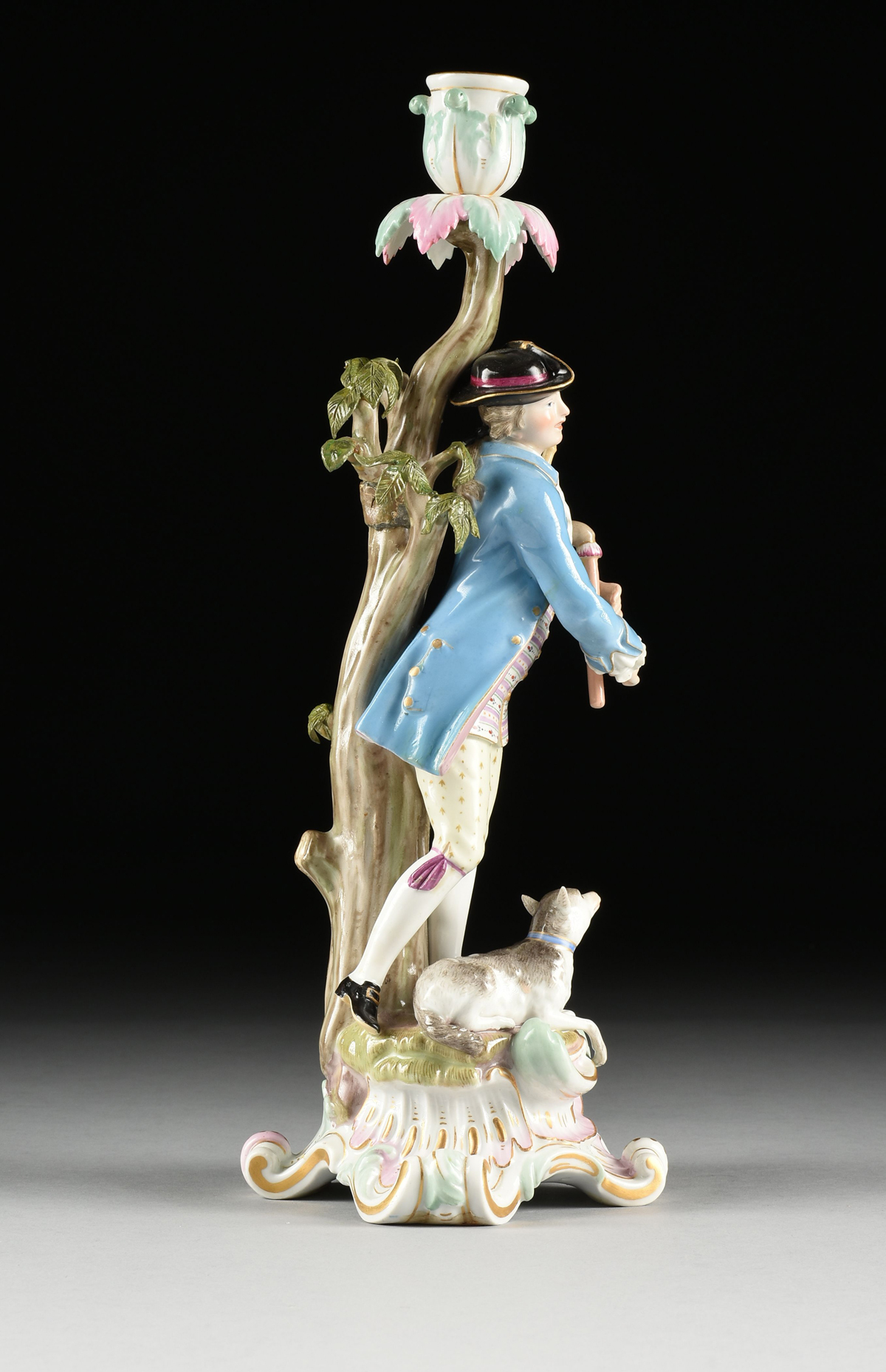 A PAIR OF MEISSEN MUSICIAN FIGURAL CANDLESTICKS, MARKED, LATE 19TH/EARLY 20TH CENTURY, each - Image 9 of 20