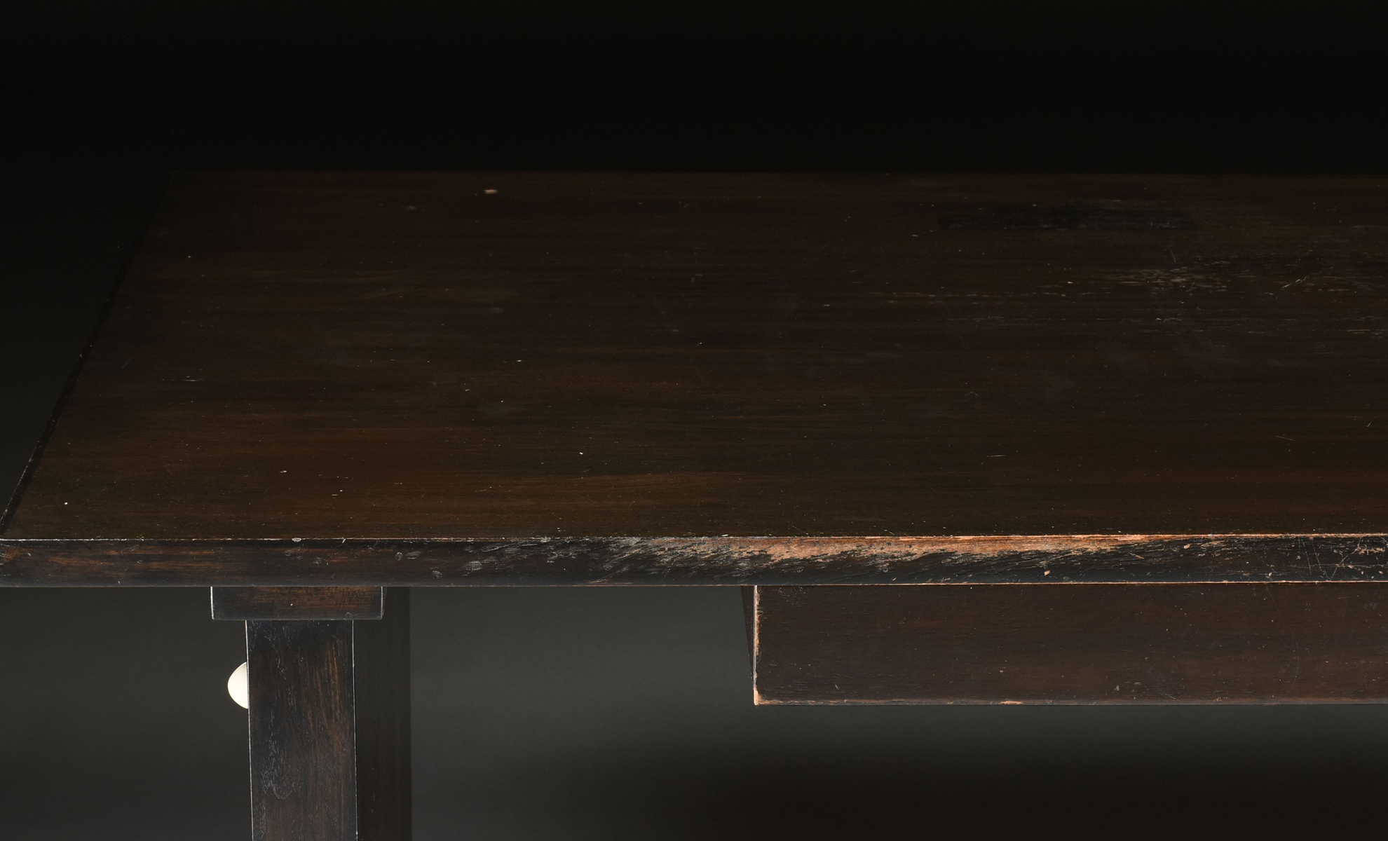 A MODERNIST BLACK STAINED WOOD AND STEEL OFFICE DESK, LAST QUARTER 20TH CENTURY, the rectangular top - Image 6 of 8