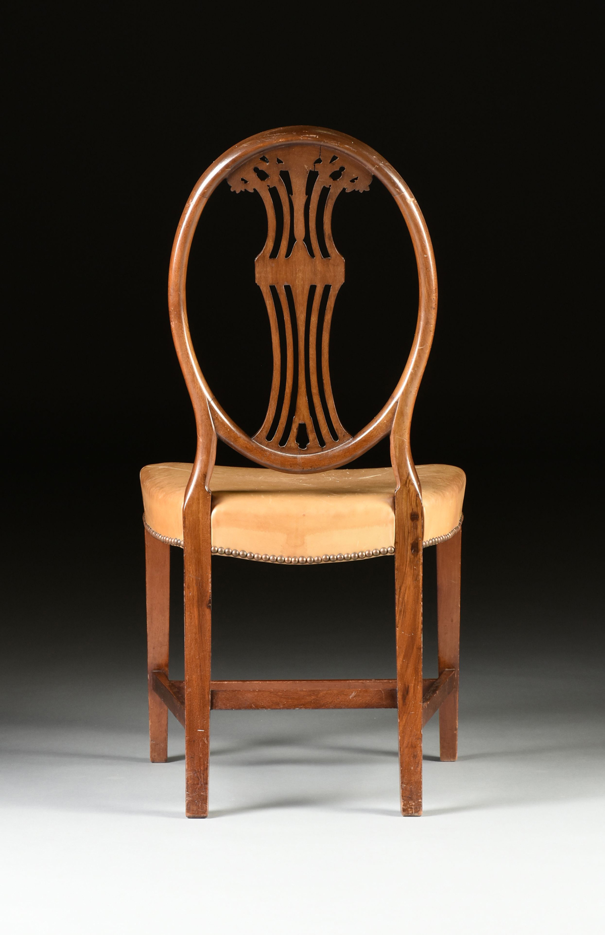 A PAIR OF AMERICAN HEPPLEWHITE STYLE INLAID MAHOGANY OVAL BACK CHAIRS, NEW YORK, EARLY 20TH CENTURY, - Image 7 of 8