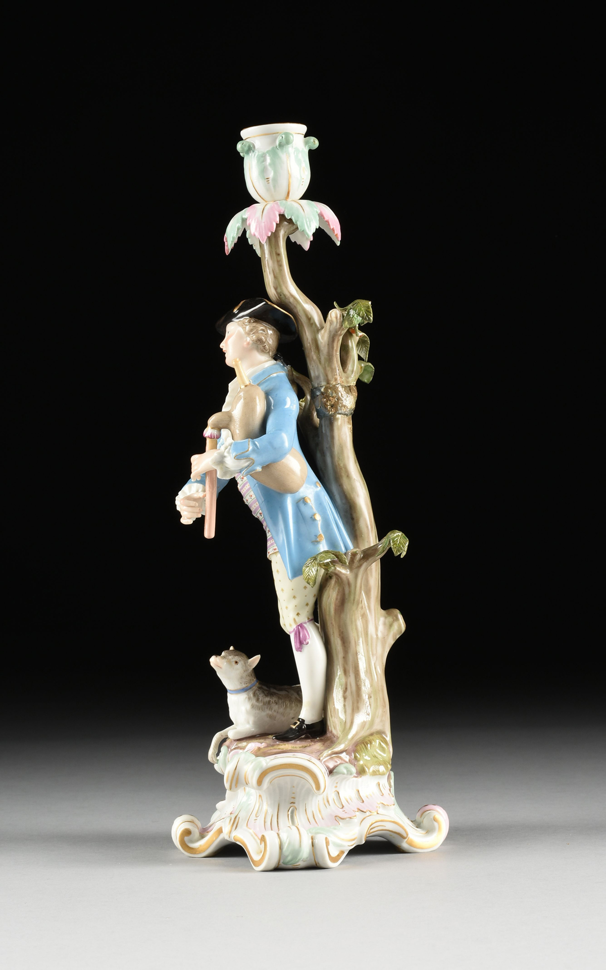 A PAIR OF MEISSEN MUSICIAN FIGURAL CANDLESTICKS, MARKED, LATE 19TH/EARLY 20TH CENTURY, each - Image 11 of 20