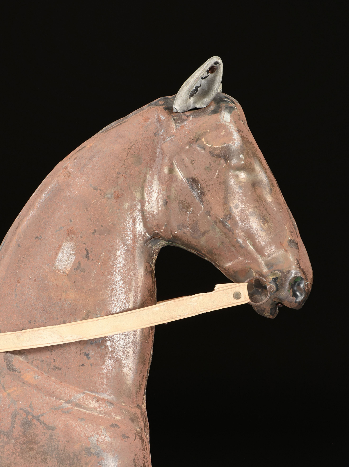 A "SULKY" HORSE DRAWN CHARIOT CHILD'S TIN TRICYCLE, FRENCH, EARLY 20TH CENTURY, modeled as a - Image 14 of 14