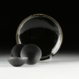 A GROUP OF FOUR JAPANESE STUDIO POTTERY WARES, GUMP'S, MID/LATE 20TH CENTURY, comprising a larger