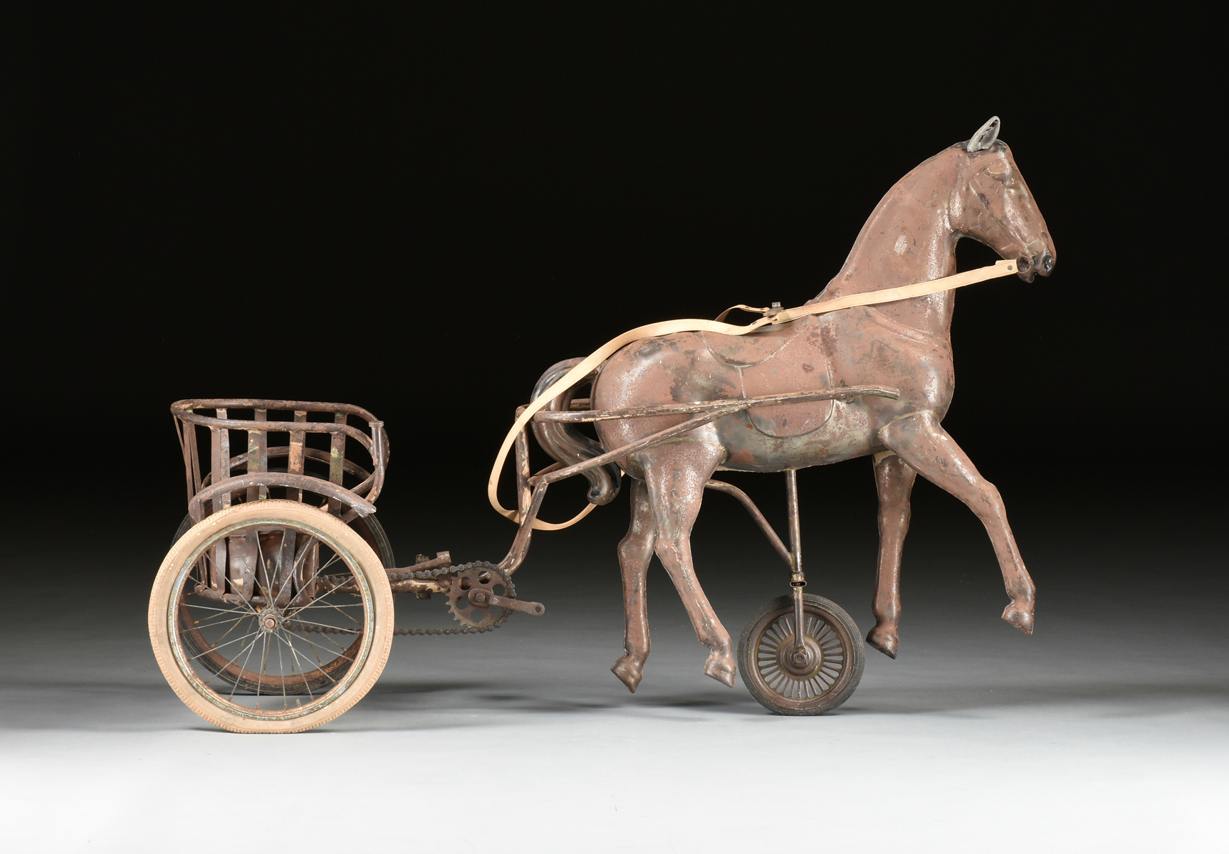 A "SULKY" HORSE DRAWN CHARIOT CHILD'S TIN TRICYCLE, FRENCH, EARLY 20TH CENTURY, modeled as a - Image 3 of 14