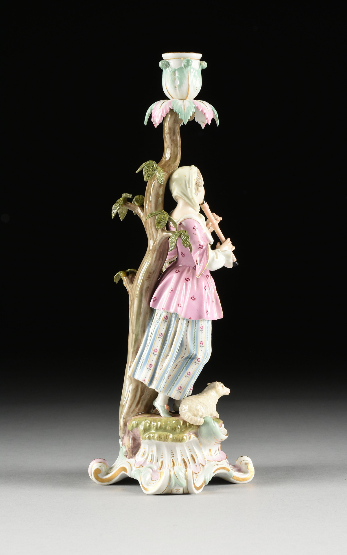 A PAIR OF MEISSEN MUSICIAN FIGURAL CANDLESTICKS, MARKED, LATE 19TH/EARLY 20TH CENTURY, each - Image 17 of 20