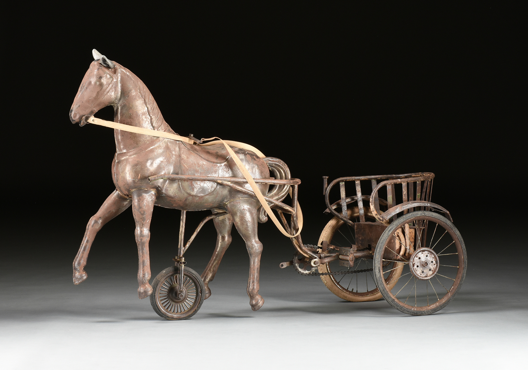 A "SULKY" HORSE DRAWN CHARIOT CHILD'S TIN TRICYCLE, FRENCH, EARLY 20TH CENTURY, modeled as a - Image 2 of 14