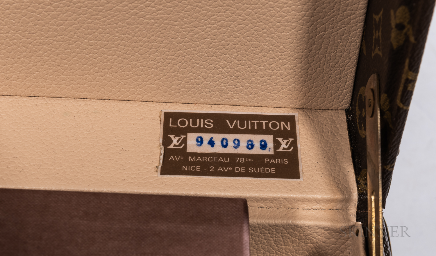 Three Pieces of Louis Vuitton Luggage - Image 6 of 6