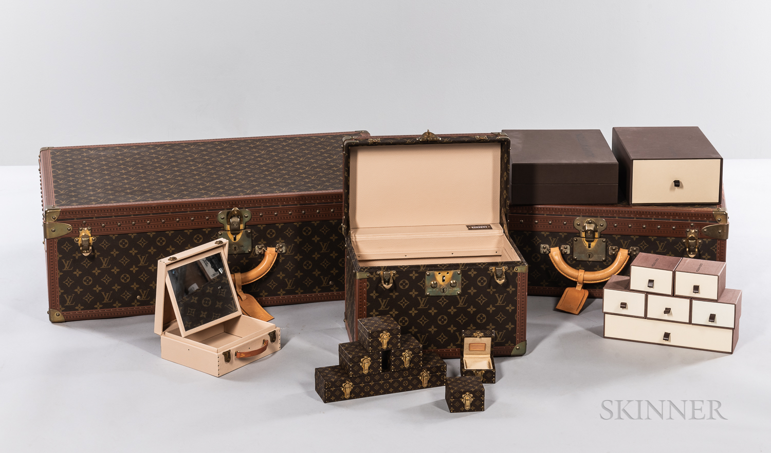 Three Pieces of Louis Vuitton Luggage - Image 3 of 6