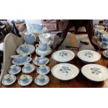A Wedgwood retro 'Seander' dinner service comprising: eight - 10 inch plates, five - 9 inch