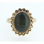 A 14ct gold ring set green stone, size O
