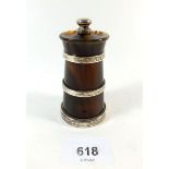 A faux tortoiseshell pepperette with silver mounts, London 1997, 9.5cm tall