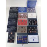 Quantity of mainly Royal mint issues including: proof sets 1983, 1984 & 1990, four sets 1971, (2)