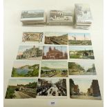 Postcards: Foreign cards (approx 500) sorted into country groups
