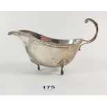 A small silver sauce boat, 15cm long. Birmingham 1966, 103g