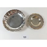 Two silver frilled edge pin dishes - 197g, 13cm and 10cm