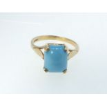 An antique 9ct gold ring set turquoise stone, size N, 2.7g