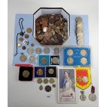 A box of British pre-decimal and decimal coinage farthings through to halfcrowns, approx 2.00 kilo's