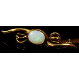 A 9ct gold bar brooch set with central opal, 4.5grams