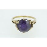 A 9 carat gold ring set amethyst, size O