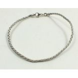 An 18 carat white gold bracelet, stamped 750 and with French eagle mark, 3.5g