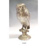A silver model of an owl by EB, London 1975, 14.5cm high
