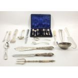 A group of silver plated serving cutlery including silver plated teaspoons, cased