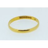 A 22ct gold wedding band, size M-N, 1.5g