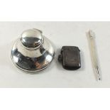 A small captstan silver inkwell, Chester 1920, a silver vesta Birmingham 1912 and a silver extending