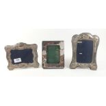 Two silver photograph frames with ornate decoration, Sheffield 1991 and 1992, 20 x 14cm and 14 x