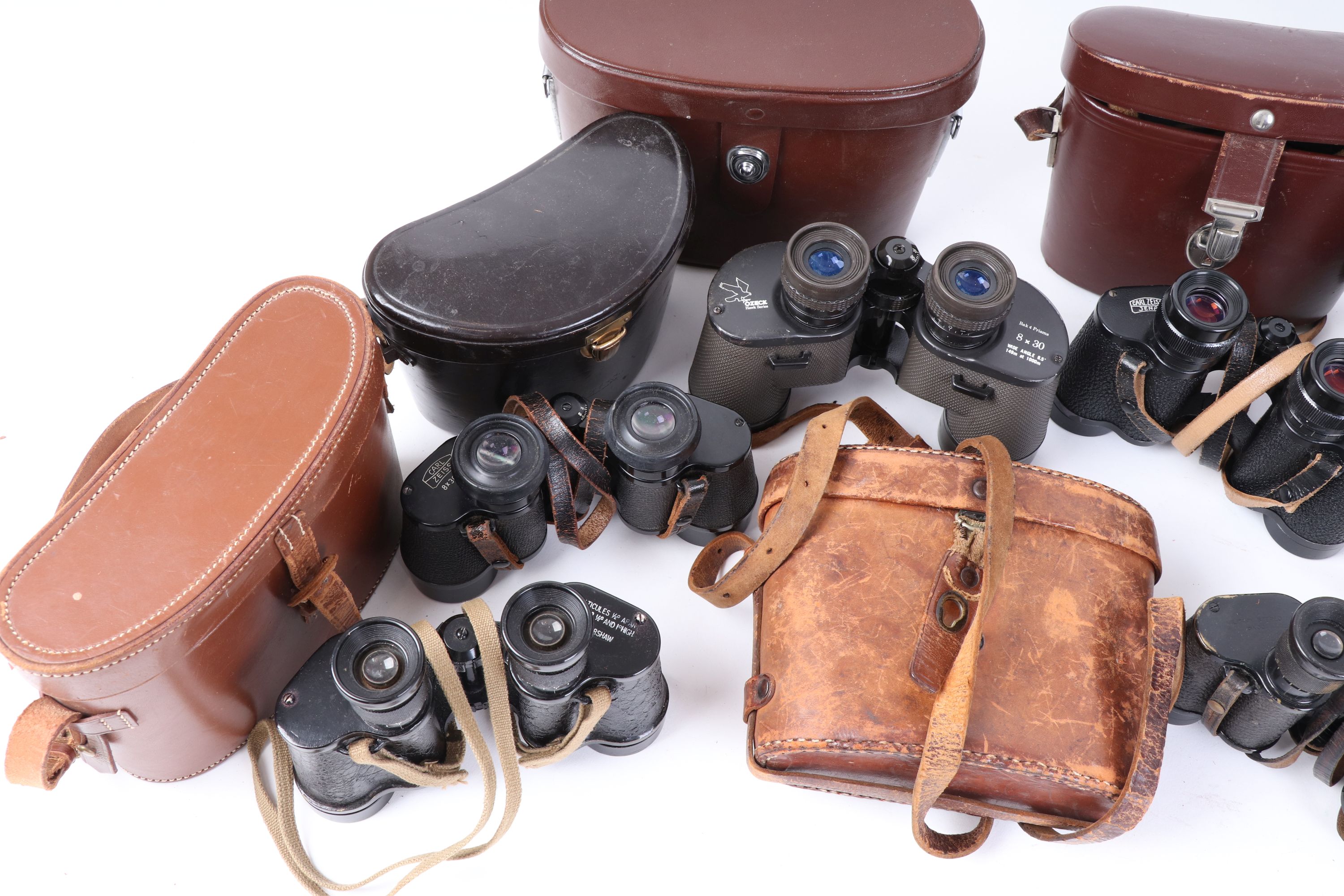 Eight various cased pairs of binoculars - Image 2 of 3