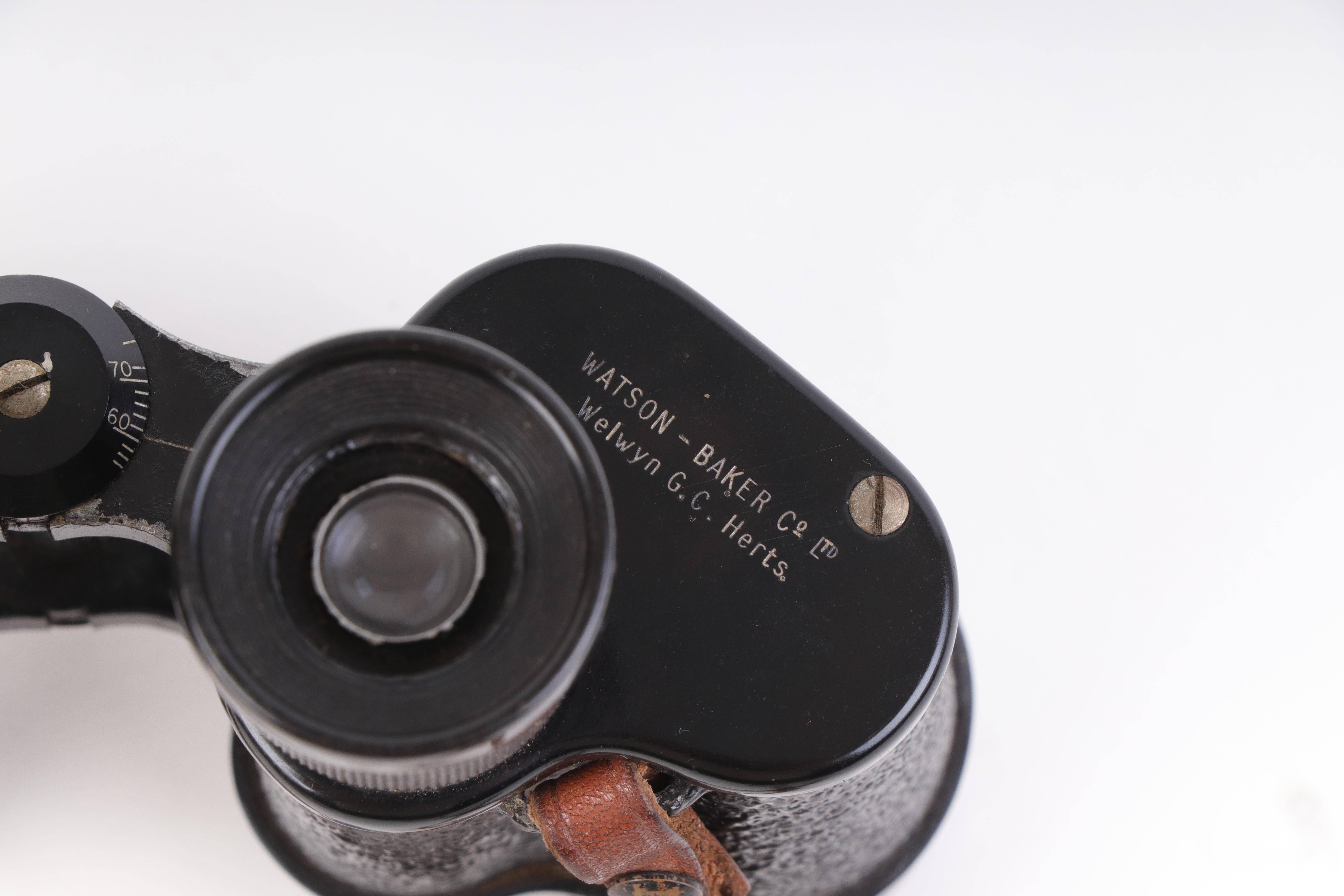 WWII Barr & Stroud C.F.41 7x military binoculars, broad arrow marks, with expanding weather shields - Image 10 of 14