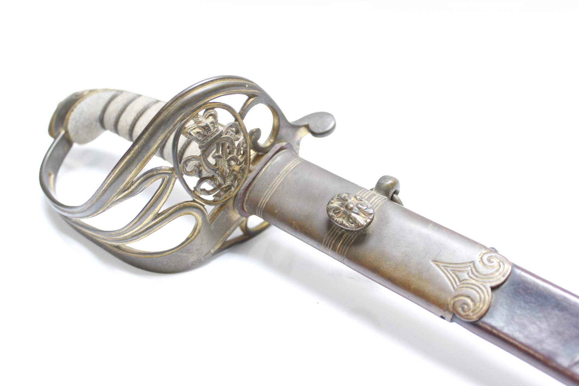 British Pattern 1822 Officer's sword, 32½ ins slightly curved fullered blade by Doland & Co., the bl - Image 8 of 8