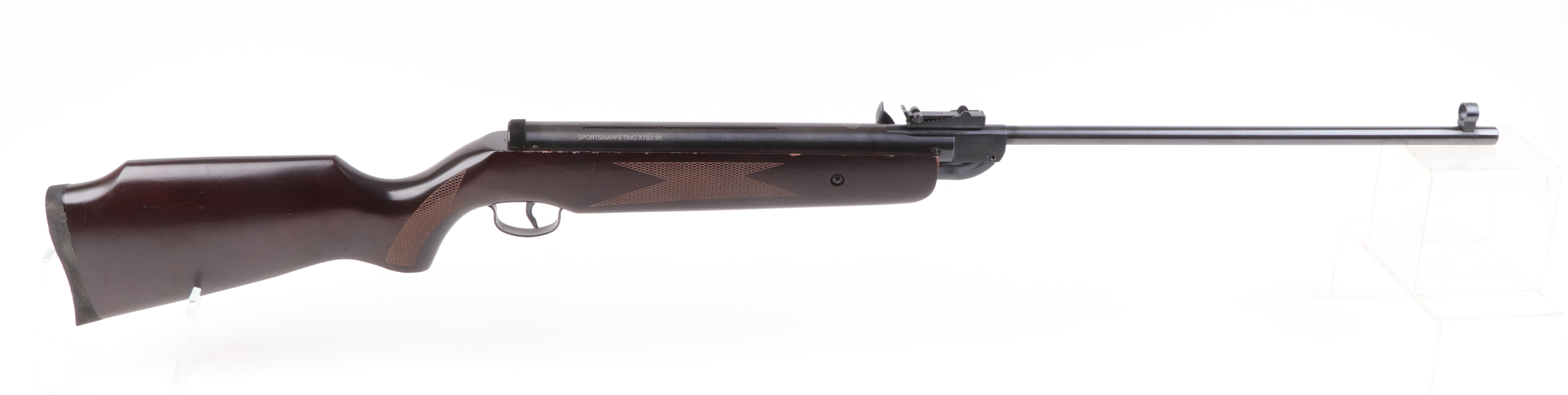 .22 SMK XTB2-2K break barrel air rifle, hooded blade and notch sights, nvn [Purchasers note:
