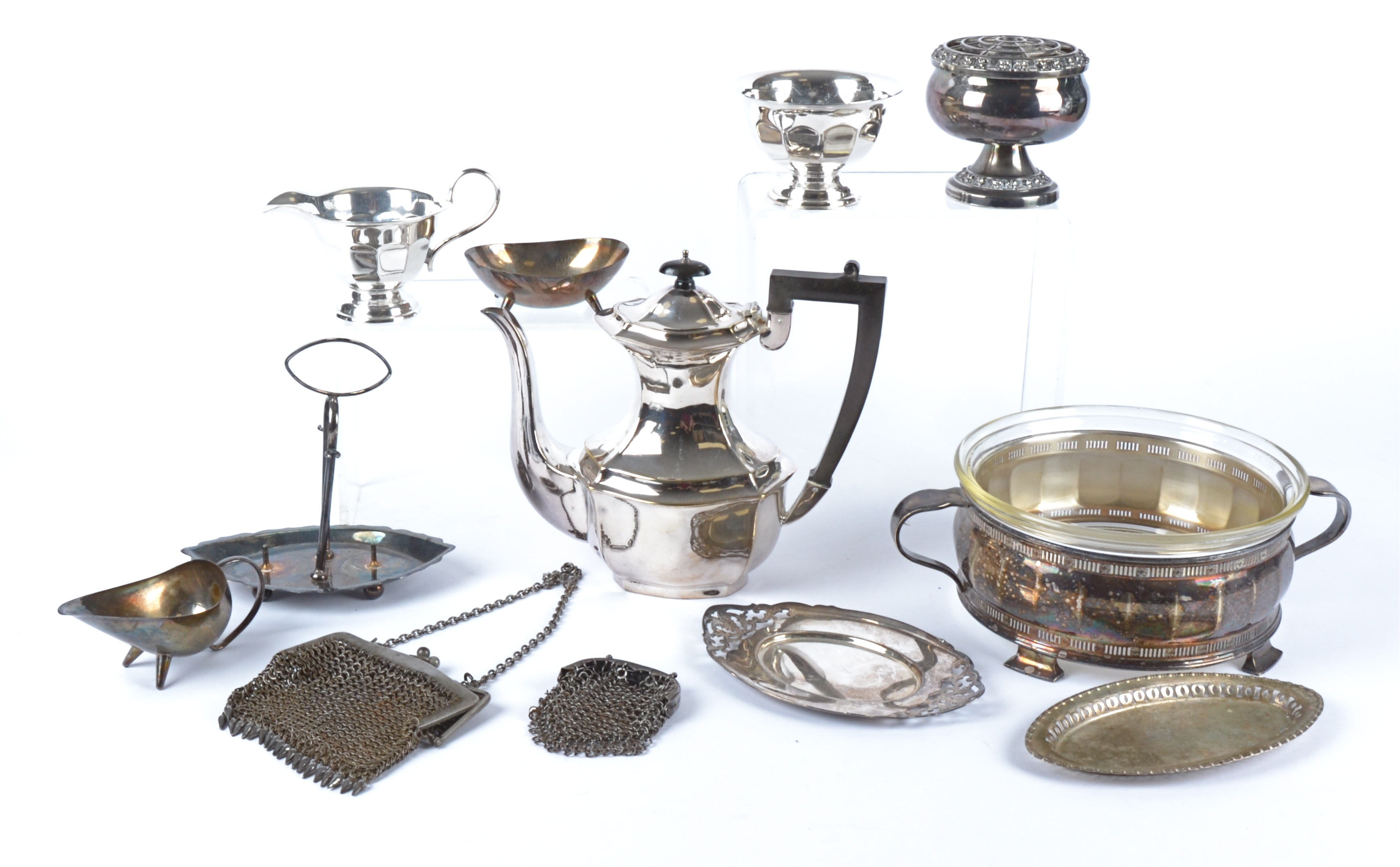 A quantity of silver plated wares to include mid century modern jug and sugar bowl on tapered - Image 2 of 3