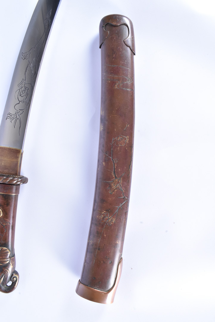 A Meiji Period one piece Tanto, having oil tempered blade, 22cm, having two Horimono of male - Image 6 of 8