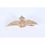 A 9ct gold Royal Air Force wing sweetheart brooch, approx. 4.6g