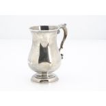 A 1960s silver tankard from Walker & Hall, bulbous body with engraved initials, 9.9 ozt, 14.5cm,