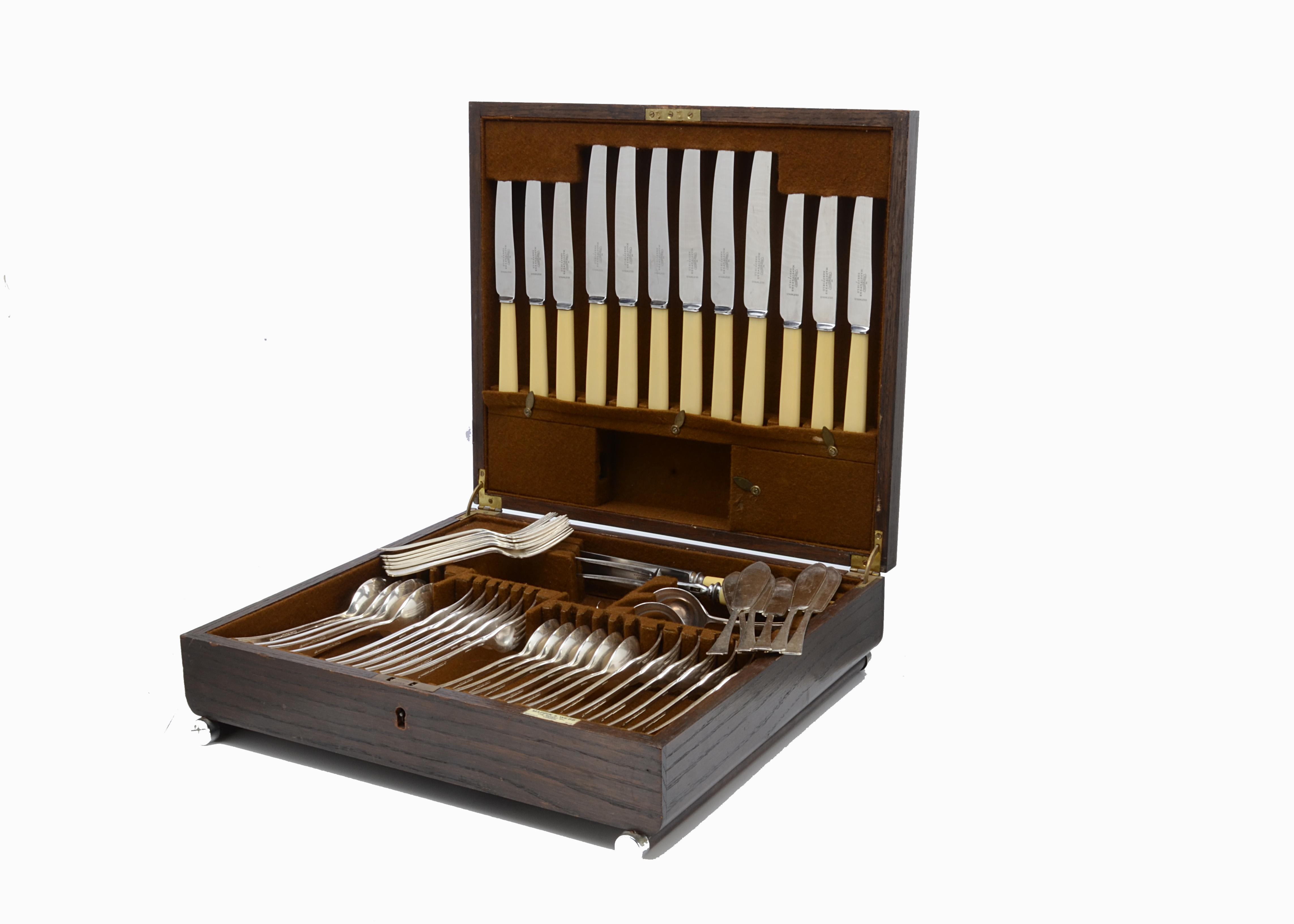 An Art Deco period silver plated canteen of cutlery from Mappin & Webb, in oak presentation case,