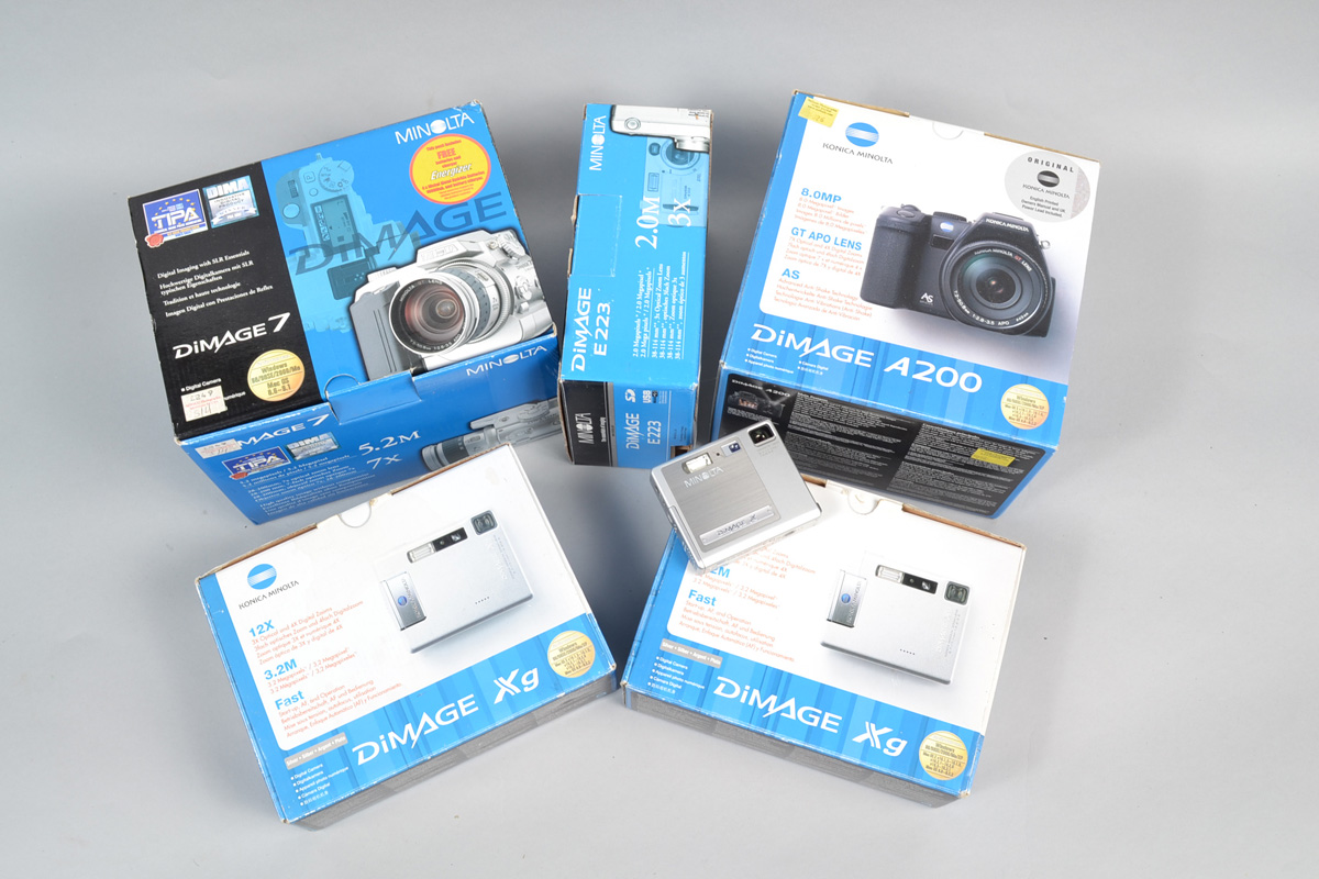 Minolta Digital Cameras, a Minolta Dimage 7, A200, Xg (2) and an E223, all in makers boxes, with