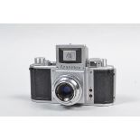 An Asahiflex Iib Camera, serial no 636812, shutter working, body G, some brassing to viewfinder