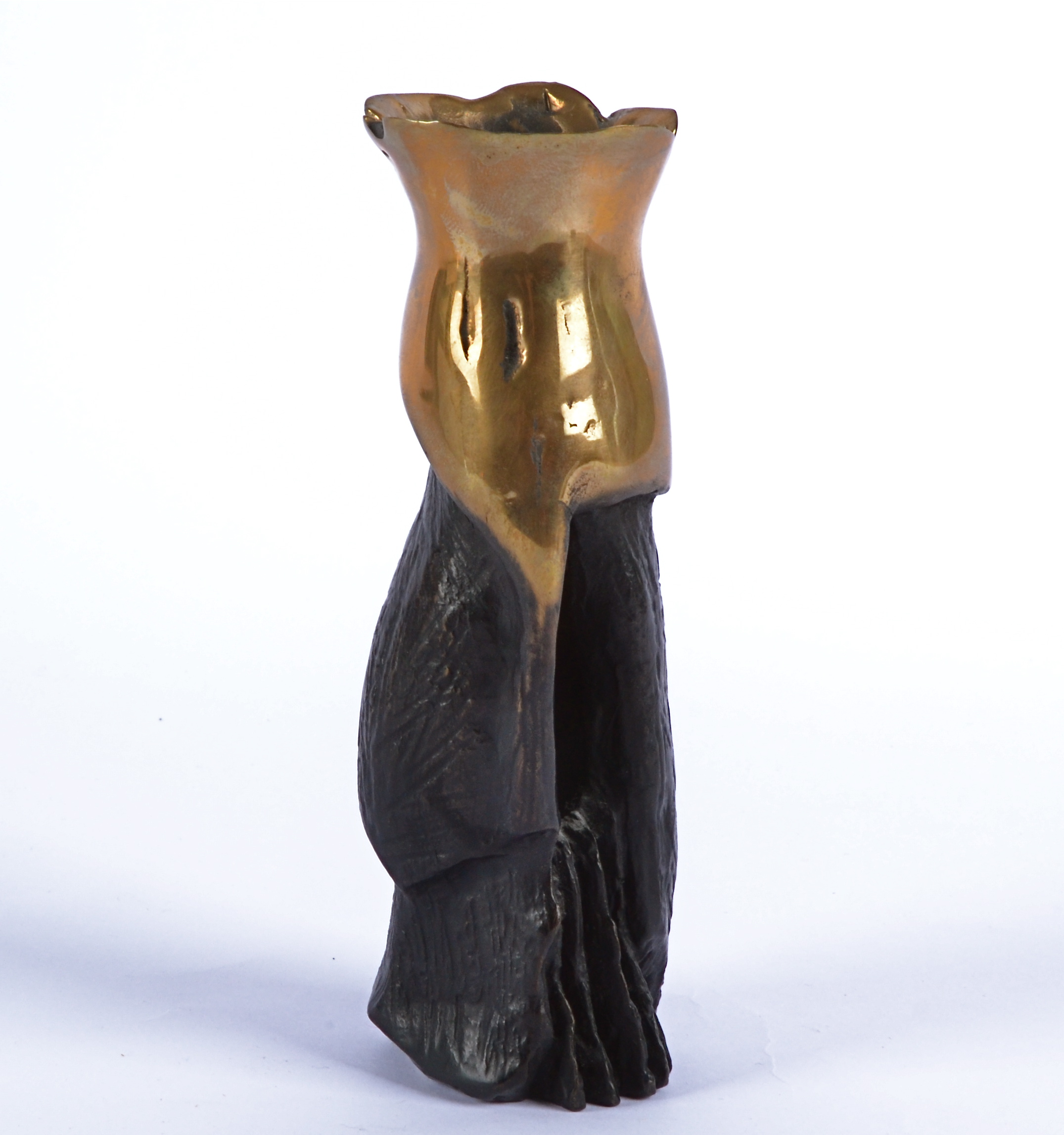 Eli Ilan (1928-1982) abstract bronze sculpture, signed to back 'HAN', height 15cm Provenence: