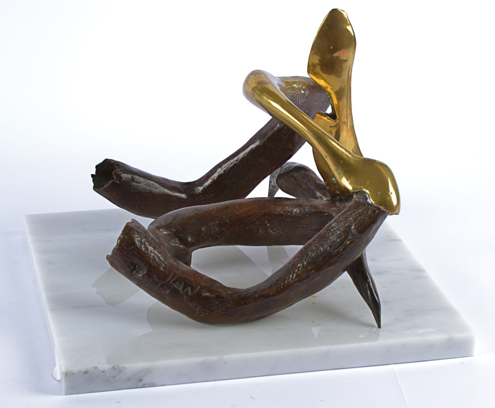 Eli Ilan (1928-1982) 'Confrontation II' bronze maquette, on a white marble plinth base, 1975, signed - Image 3 of 9