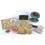 A quantity of ladies beauty sets and accessories, including a Stratton powder compact, a dressing