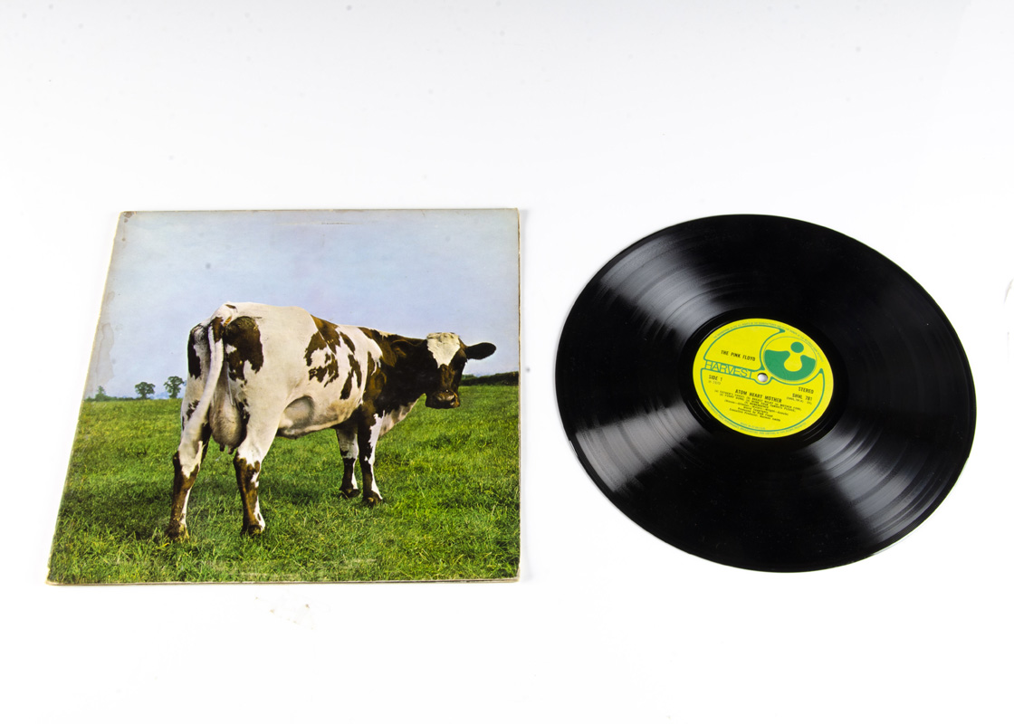 Pink Floyd LP, Atom Heart Mother LP - Original UK Release 1970 on Harvest (SHVL 781) - Gatefold