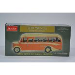 A Sun Star 1:24 Bedford OB Duple Vista Coach 5001, 1947 FDK 571 Yelloway Motor Services, in original