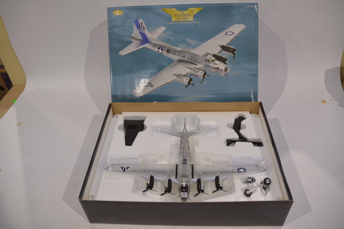 Corgi Aviation Archive 1:72 Scale War in the Pacific Boeing B-17 G, a boxed limited edition