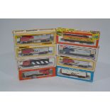 HO Gauge American Diesel Locomotives, eight boxed examples, Life Like Trains 311 F7 in Chessie