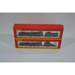 Hornby (China) OO Gauge Steam Locomotives and Tenders, a boxed duo of Merchant Navy Class