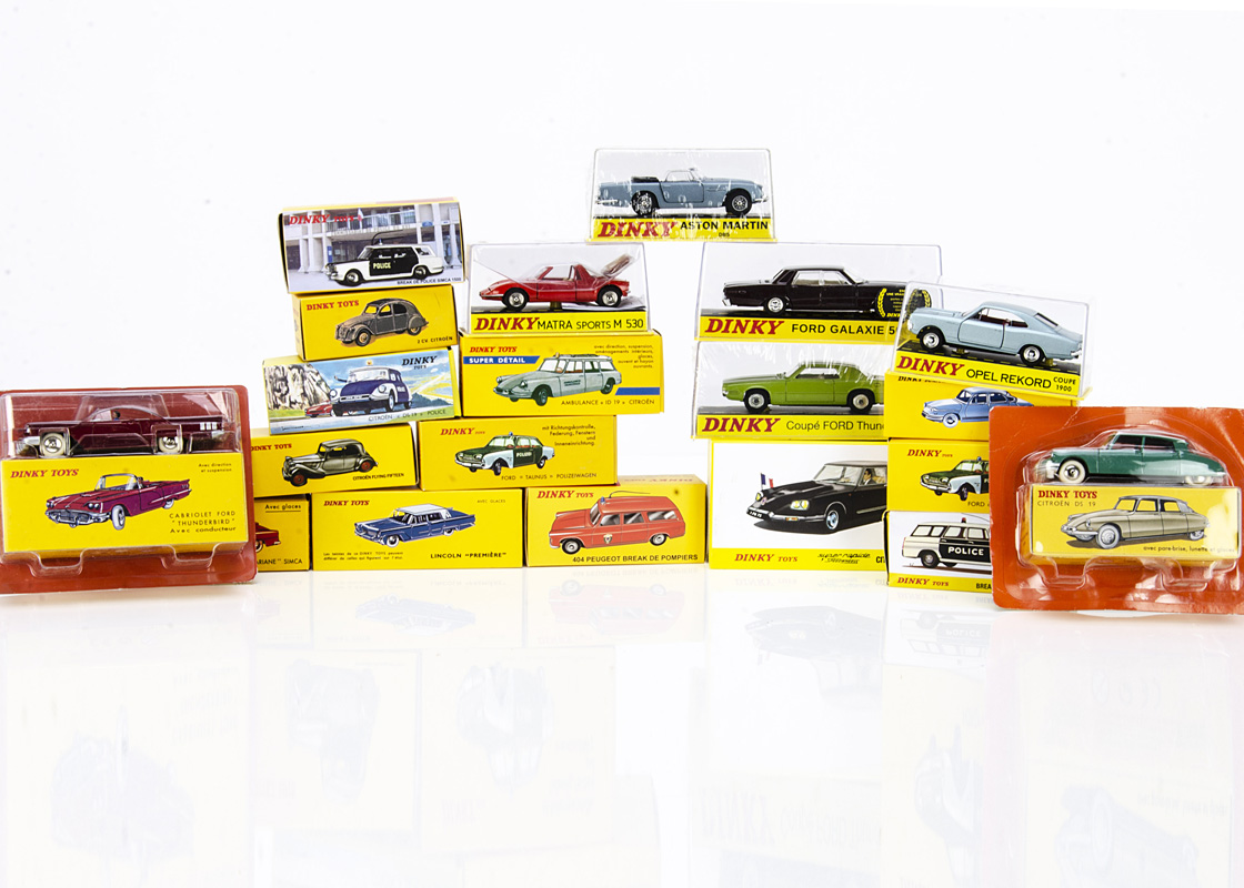 Atlas Edition French Dinky Toy Cars, including 1403 Matra Sports M 530, 551 Ford Taunus '